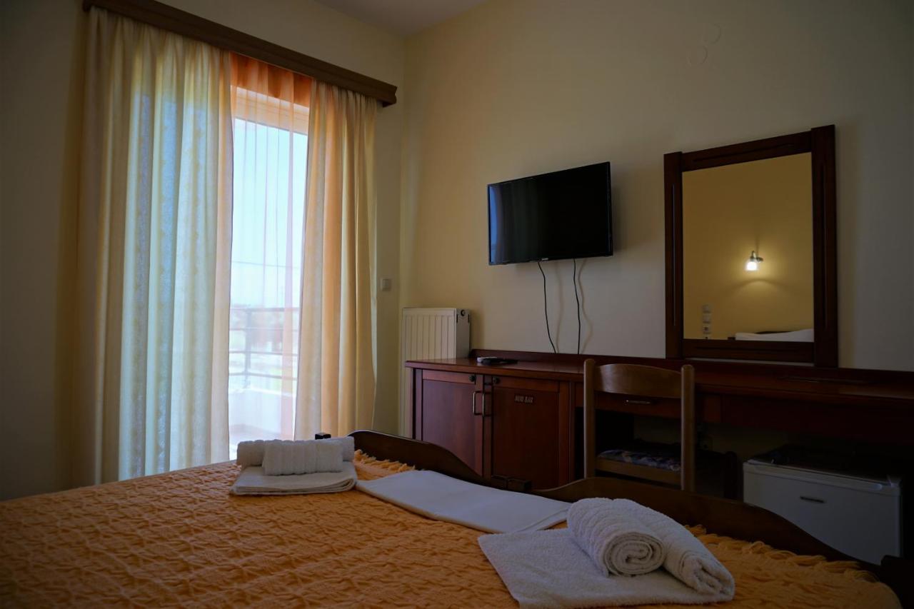 Iraklis Hotel Mytikas  Esterno foto